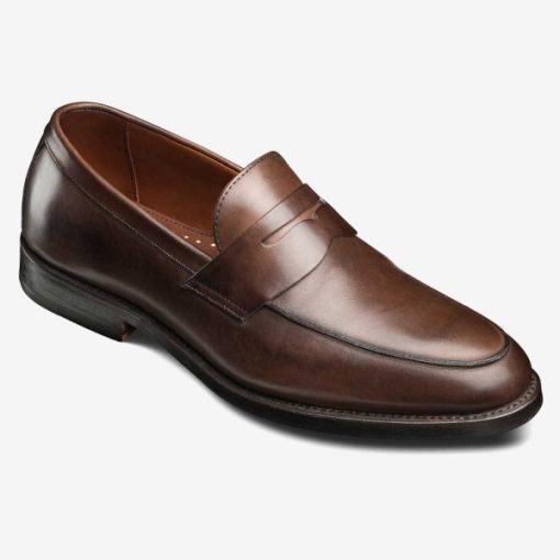 Theboardroomedit.shopc409037851 1