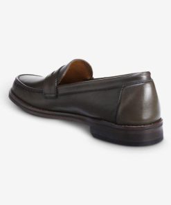 Theboardroomedit.shopec2bb63960 2