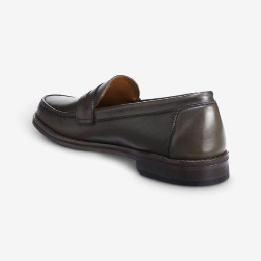 Theboardroomedit.shopec2bb63960 2